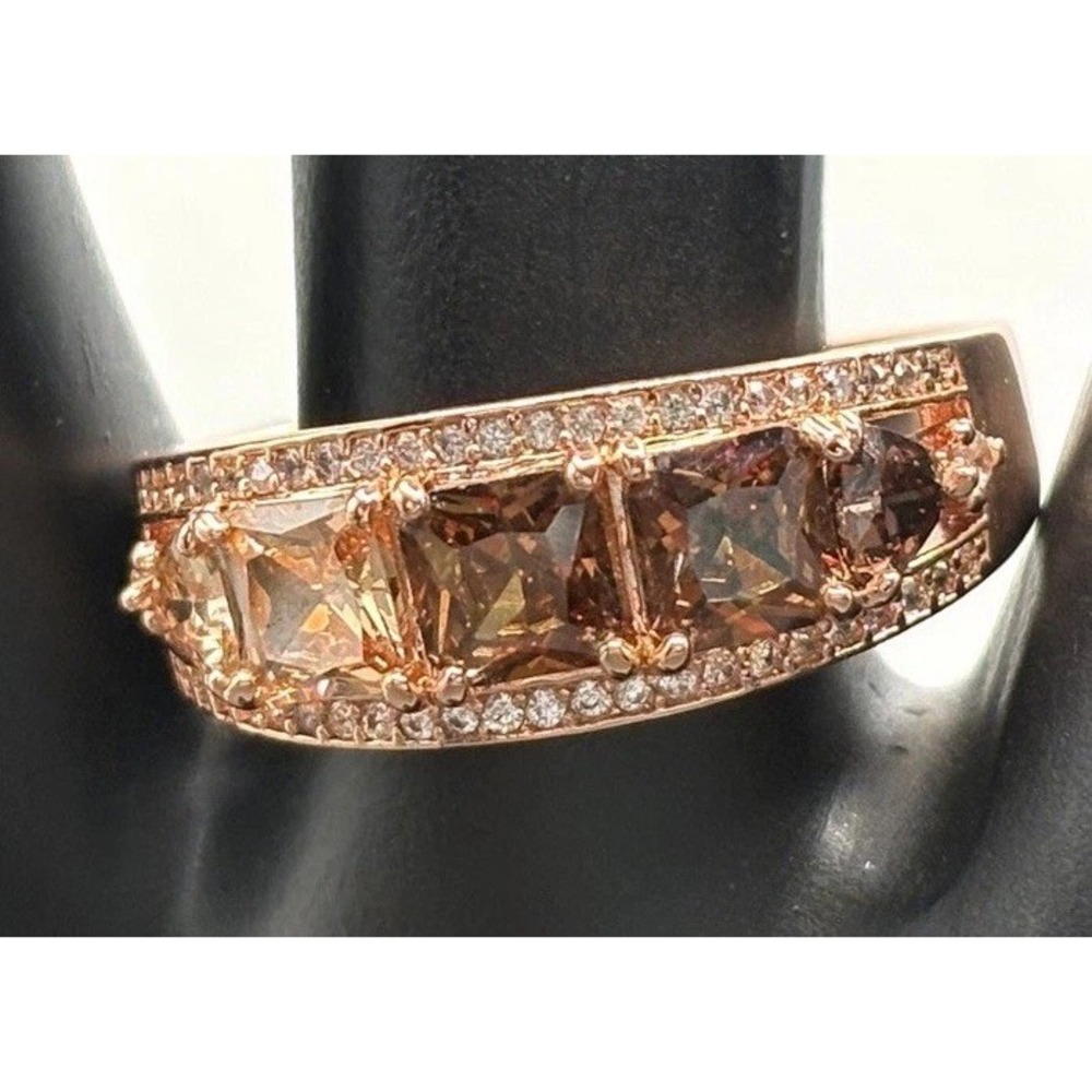 Bomb Party Champagne Crystal Band Ring Pave Halo Cocktail Rose Gold Tone Sz 10